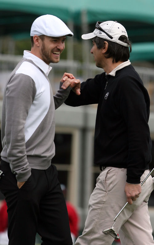 Justin Timberlake & Ray Romano Take To The Golf Course. Phot: SplashNewsOnline.com