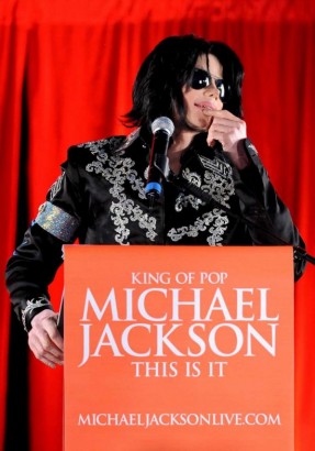 Michael Jackson Announces 02 Dates.  File Photo