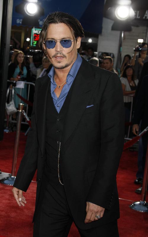 Johnny Depp Attends 'Public Enemies' L.A. Premiere. Photo: Flynetonline.com