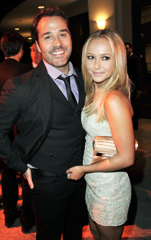 Jeremy Piven Gets A Peice of Hayden Panettiere At Entourage Afterparty.  Photo: Kevin Winter/GettyImages.com
