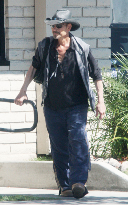 Patrick Swayze Makes His 1st Public Appearance In Months.  Photo: FamePictures.com