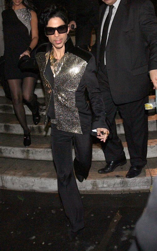Prince Attends Yves Saint Laurent Fashion Show Photo: Flynetonline.com