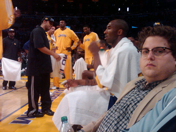 Jonah Hill & Kobe Bryant. Photo: Twitter.com/Lauren2go