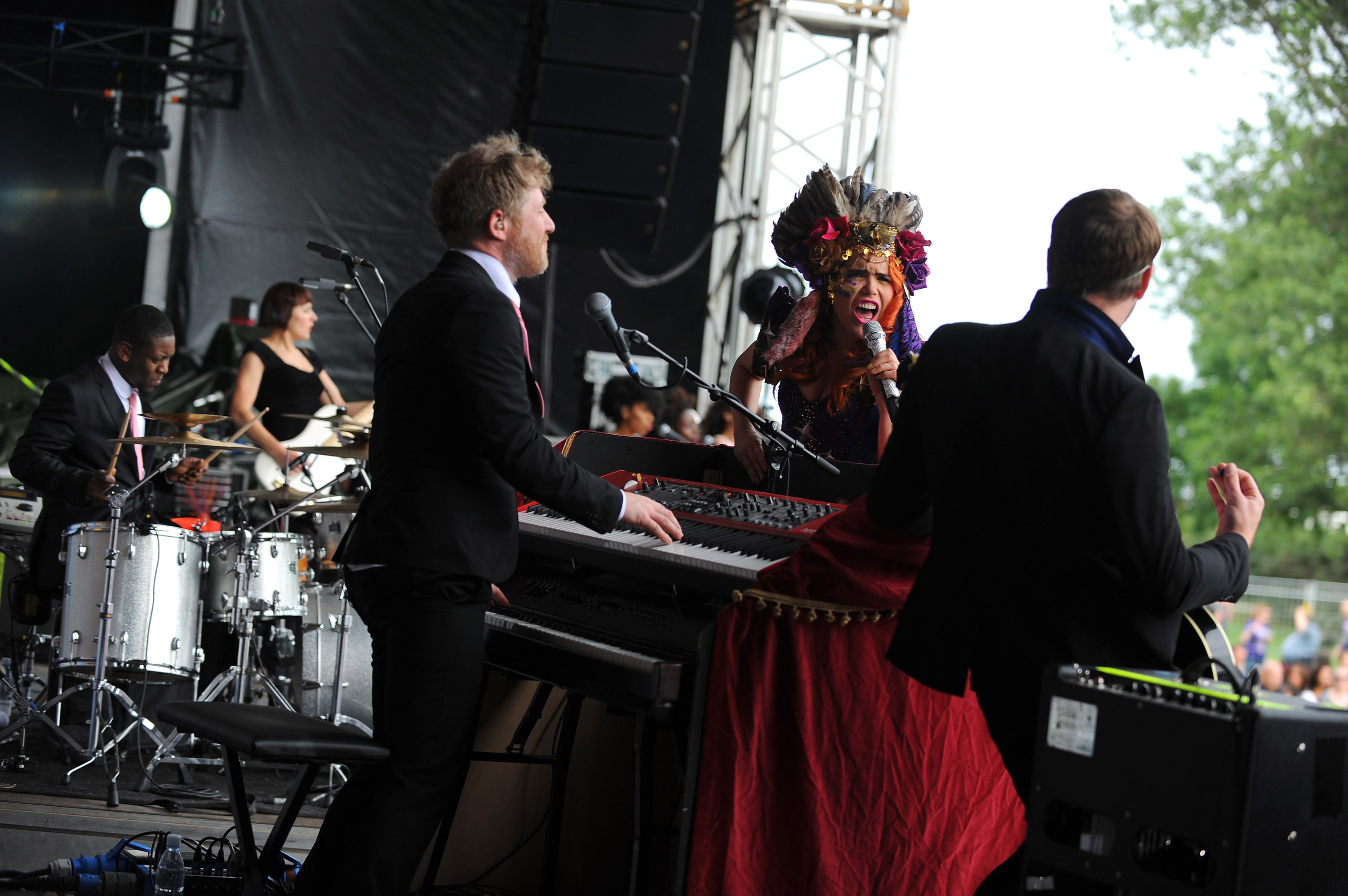 Paloma Faith Performing At The NPG Music And Arts Festival Copyright NPG Records 2011