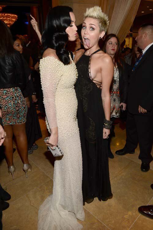 Katy Perry & Miley Cyris  Photo: GettyImages.com