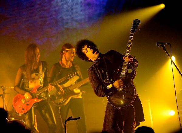 Prince and 3RDEYEGIRL Tour Opener - Vancouver Photo: Kevin Mazur