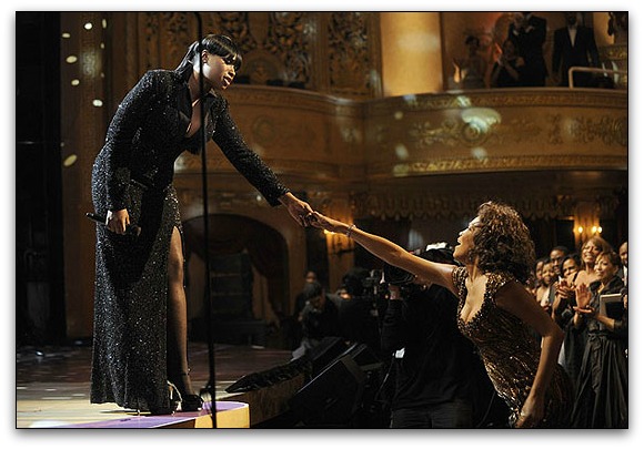 Jennifer Hudson & Whitney Houston. Photo: AP